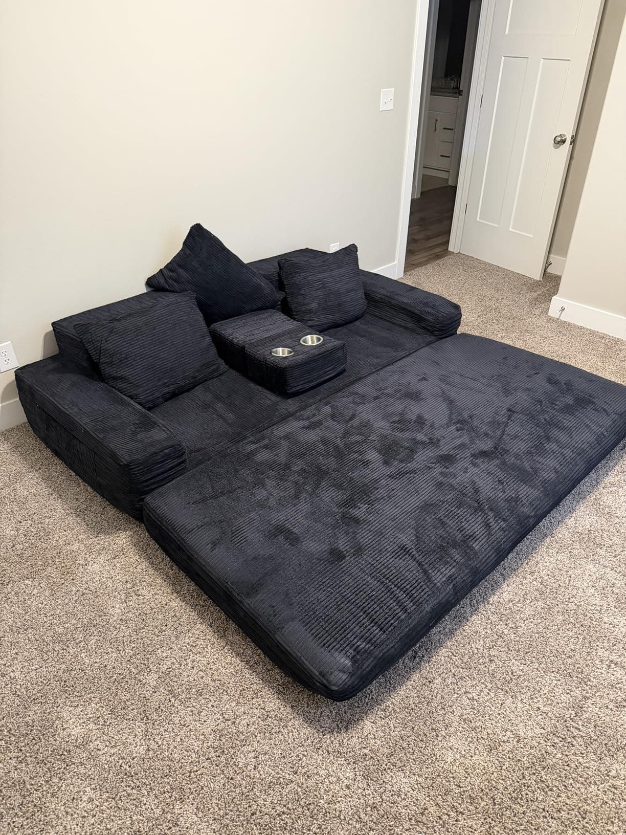 Evvo loveseat second angle